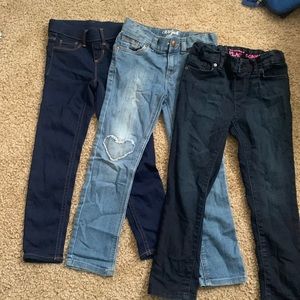 Lot of girls jeans